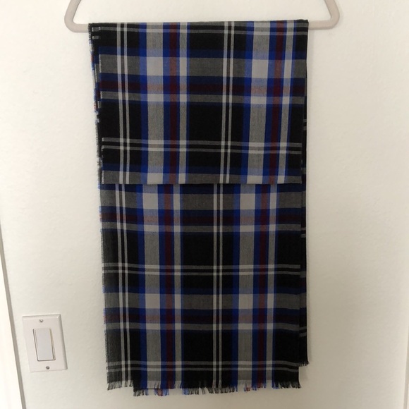 cashmaire Other - Burberry style black and blue unisex scarf